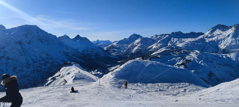 Private Andorra or Pyrinees Ski / Snowboard Tour Day trip - What the package covers on the slopes