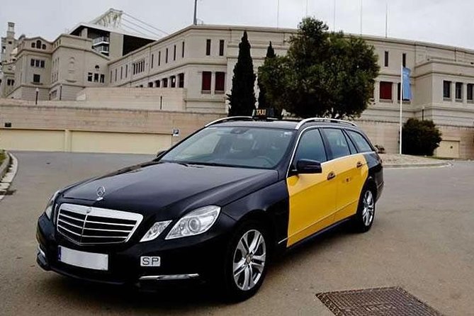 Private Arrival Transfer from El Prat Airport to Central Barcelona - Meeting Your Driver at El Prat