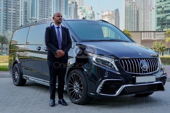 Private Barcelona Airport–City Transfer E-Class, V-Class, Minibus - The ride from El Prat to your accommodation