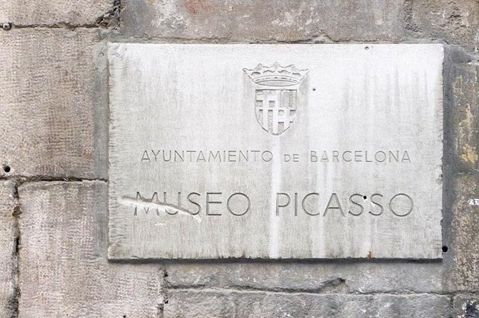 Private Barcelona Art and Tapas Walking Tour with Picasso Museum - Timing, meeting details, and family policies