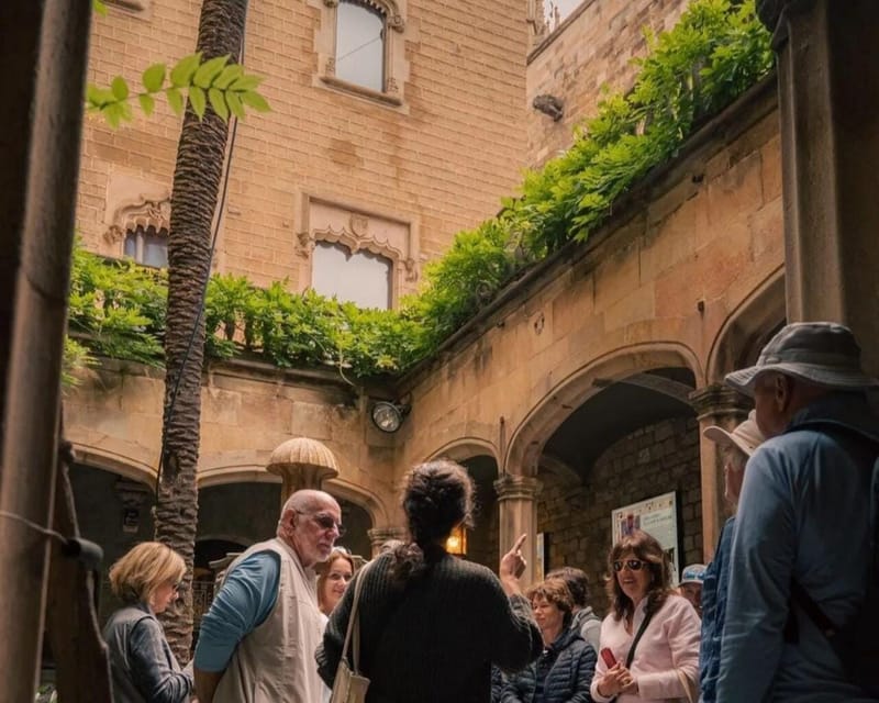 Private Barcelona Modernism and Gaudí Walking Tour - Why this walk is a smart introduction to Modernist Barcelona
