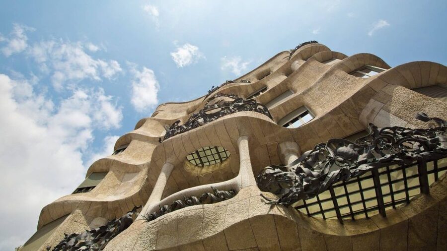 Private Barcelona Modernism and Gaudí Walking Tour - Reading the Eixample grid through Cerdà’s plan