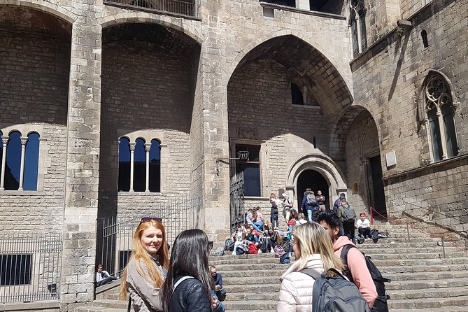 Private Barcelona Old Town and Gothic Quarter Walking Tour - Why this private Barcelona walk works so well