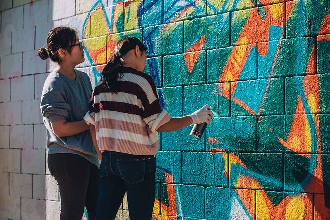 Private Barcelona Street Art Workshop with a Street Artist - How to prepare for the spray-paint session