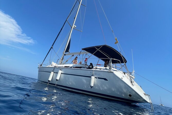 Private Boat Trip in Barcelona with Snacks and Drinks - Snacks, Drinks, and the Value of Staying Aboard