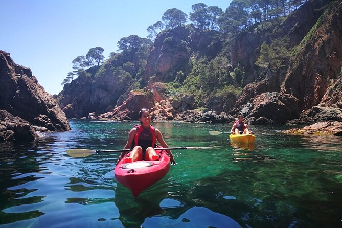 Private Costa Brava Kayak Experience with Snorkel from Barcelona - Practical details that affect your day