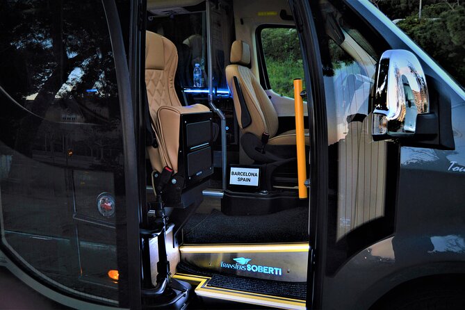 Private Cruise Port to Airport Transfer in Barcelona - Leaving the cruise port without the usual scramble
