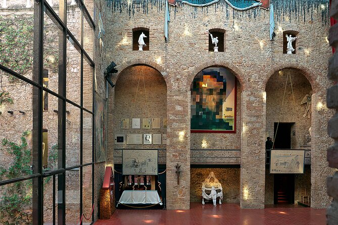 Private Dali Museum and Costa Brava Tour from Barcelona - Timing, pickup, and practical planning