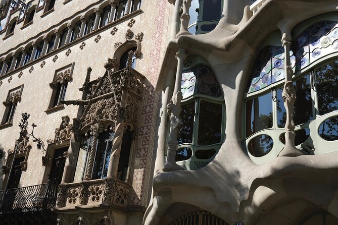 Private electric bike tour - Discovery of Barcelona - Port Vell and the workers’ waterfront