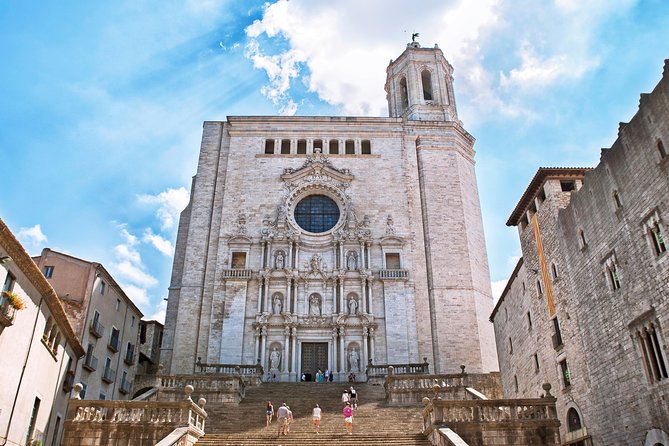 Private Medieval Girona Tour with Hotel Pick-up - The Barcelona pickup and private drive