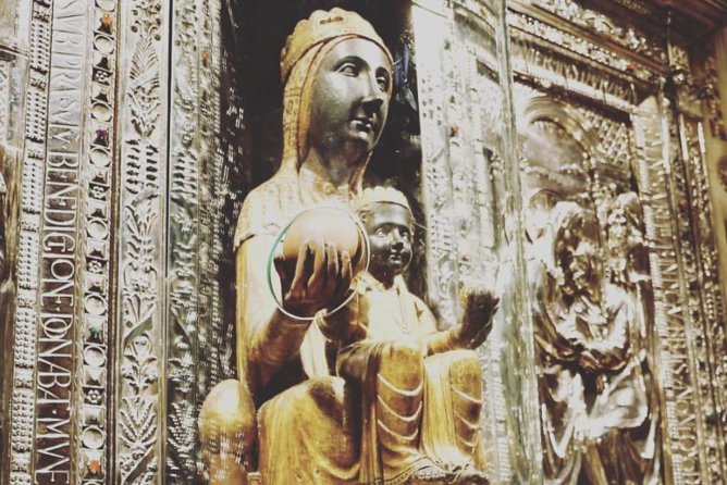 Private Montserrat Tour, Wine Taste & Local Lunch from Barcelona - Montserrat Monastery and the Black Madonna