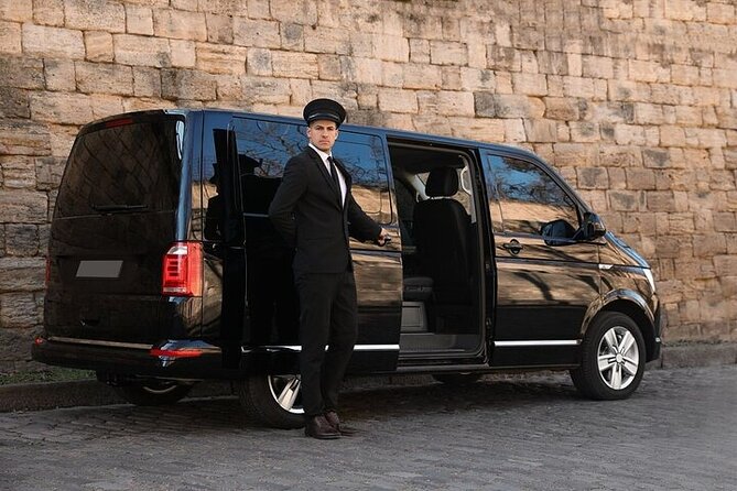 Private One-way Airport Transfer Barcelona Airport to Barcelona - The baggage claim problem and the 70-minute rule