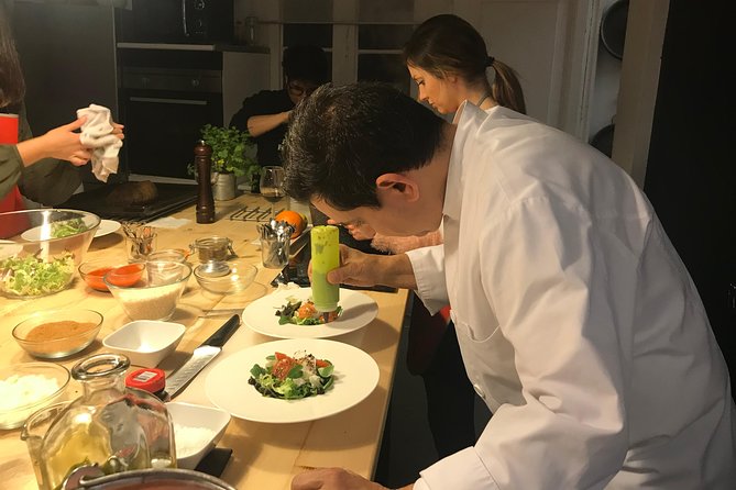 Private Paella class, Tapas, full menu and Sangria workshop - Why the private format matters for groups