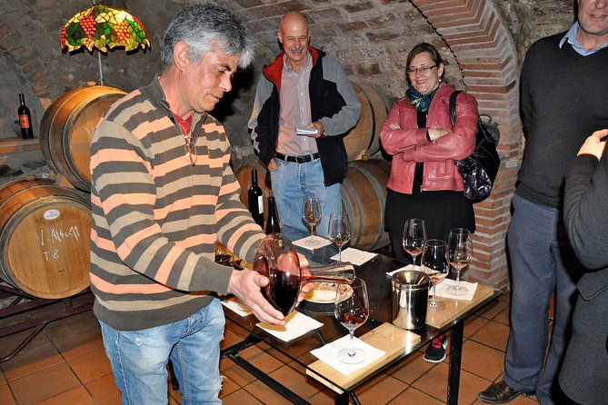 Private Priorat Tour with Wine Tastings & Lunch from Barcelona - A comfortable ride, but a full 12-hour commitment