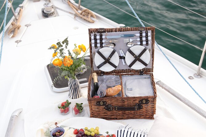 Private Sailing with SUP, Drinks and Appetizers from Barcelona - Port Vell and the Columbus Monument