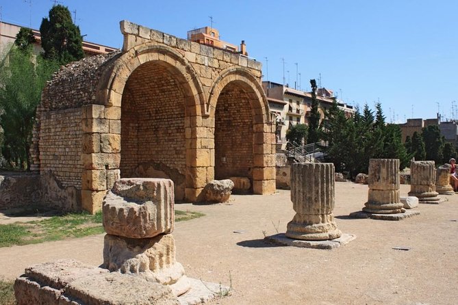Private Tarragona and Sitges Tour with Hotel pick-up from Barcelona - Why this Tarragona and Sitges combination works