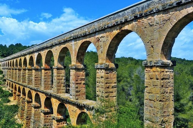 Private Tarragona and Sitges Tour with Hotel pick-up from Barcelona - The Roman circus is more rewarding with explanation