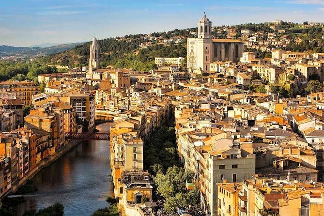 Private tour: Dali Museum and Girona from Barcelona - Two hours inside the Dalí Theatre-Museum