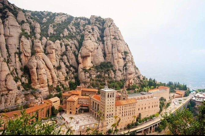 Private Tour from Barcelona to Monserrat - FAQ