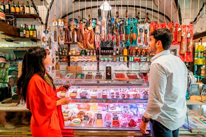 Private Tour: Tapas, Wine & Flamenco Show in Barcelona’s Old Town - Santa Caterina Market and the first serious bites