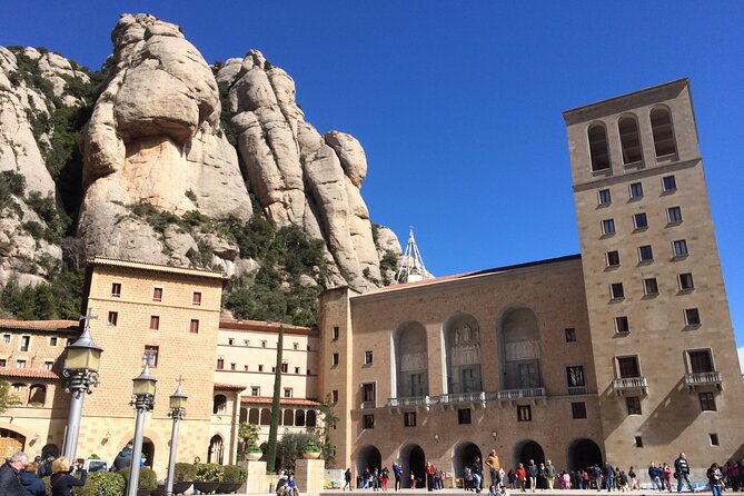 Private Tour to Montserrat with a specialized local guide - Why Montserrat makes a strong Barcelona day trip
