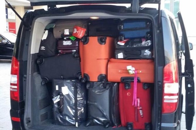 Private Transfer From Barcelona City to Barcelona Airport - Leaving Barcelona without the usual airport scramble