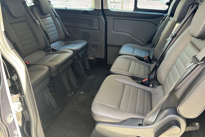 Private Transfers From Barcelona Airport to Cruise Port - Practical advice before you fly