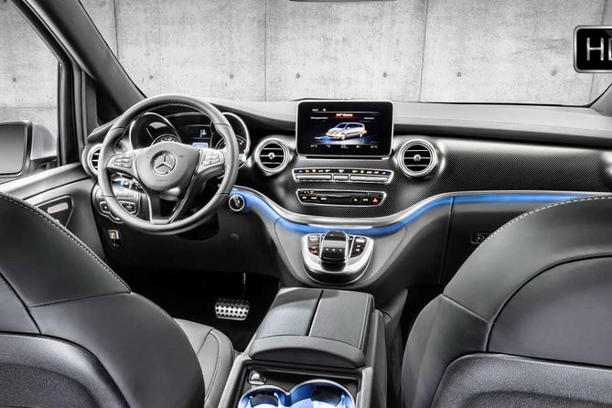 Private Transfers From Barcelona International Airport to City Center - From Barcelona Airport to your front door