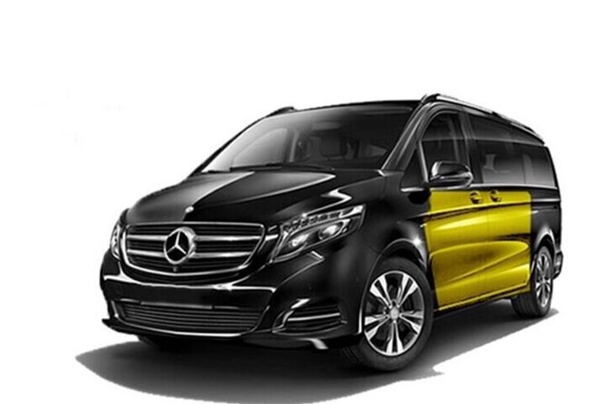 Private Transport from Barcelona Airport to Barcelona City Center - Private does not mean luxury