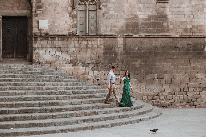 Private Vacation Photography Session with Local Photographer in Barcelona - Booking Tips for Better Photographs