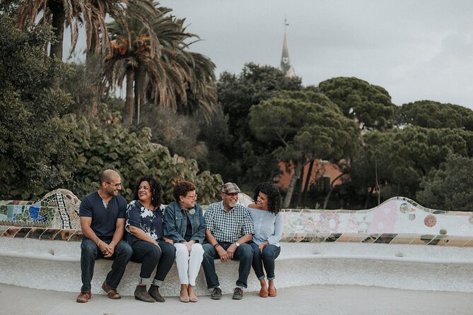 Private Vacation Photography Session with Local Photographer in Barcelona - Should You Book the Barcelona Photography Session?