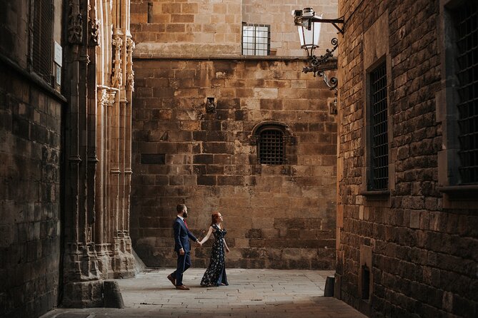 Private Vacation Photography Session with Local Photographer in Barcelona - From Selfies to a Finished Online Gallery