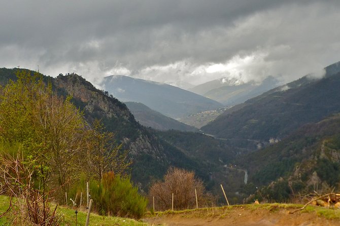 Pyrenees Hiking from Barcelona - Snacks Are Included, Lunch Is Not