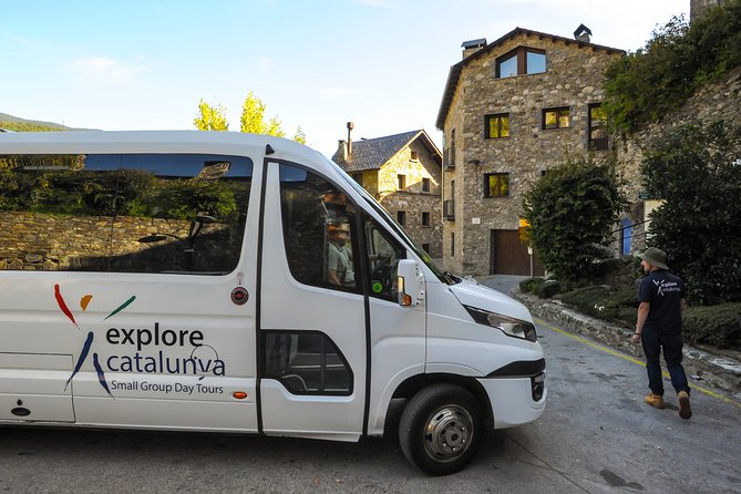 Pyrenees & Medieval Towns Small Group Tour from Barcelona - The long return to Barcelona