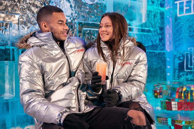 Romantic Pack at Icebarcelona - Entering a room carved from ice