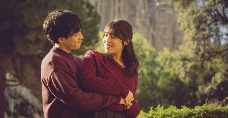 Romantic Photoshoot Experience for Couples in Barcelona - Who will enjoy this most