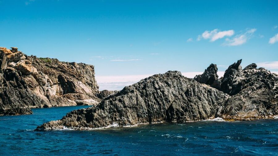 Roses: Cap de Creus & Port Lligat Boat Tour w/ Cadaqués Stop - Tamariu Cave and the weather question