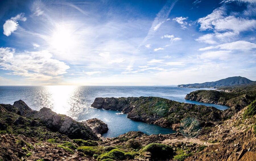 Roses: Cap de Creus & Port Lligat Boat Tour w/ Cadaqués Stop - From Roses past Cala Jóncols and Cap Norfeu