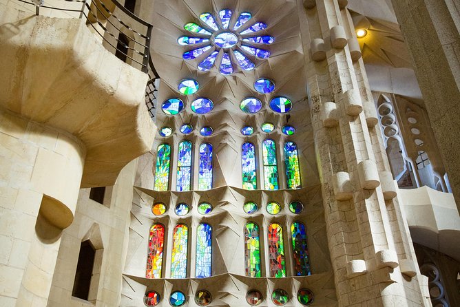 Sagrada Familia Express Private Guided Tour - Seeing the interior as more than a photo backdrop