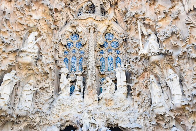 Sagrada Familia Fast Track Guided Tour - Inside the basilica, where light does the talking