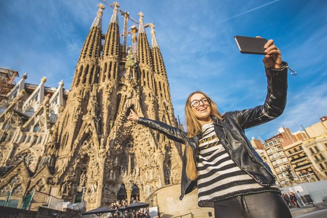 Sagrada Familia & Gaudi Tour Private or Small Group with Tickets - Inside Sagrada Família with priority admission