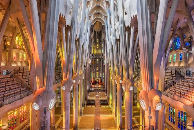 Sagrada Familia Private Guided Tour with Skip the Line Tickets - The museum: 30 minutes that completes the story