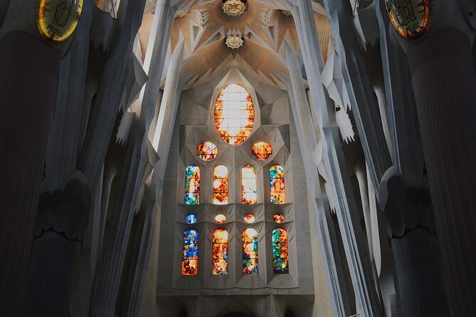 Sagrada Familia Private Tour - Unlock the mysteries of Gaudi - What the Private Guide Adds