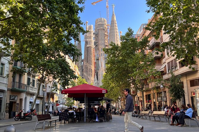 Sagrada Familia Tour with Express Entry and Local Guide - How much time you really get