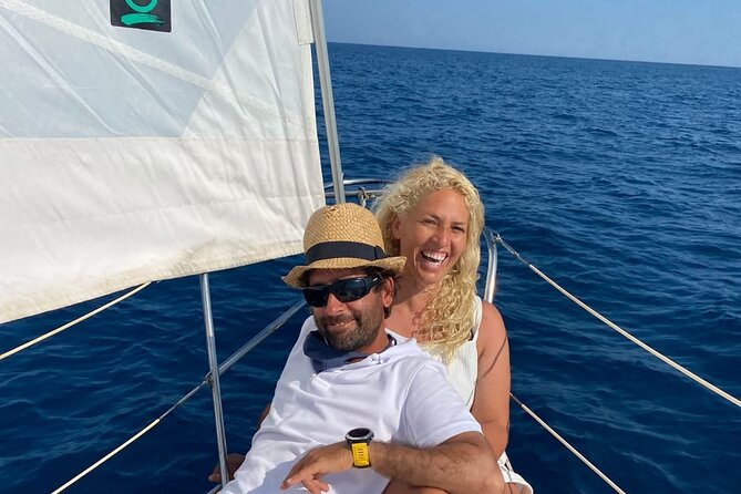 Sailing experience on a 4-hour sailboat in Girona - Booking, cancellation, and useful planning details