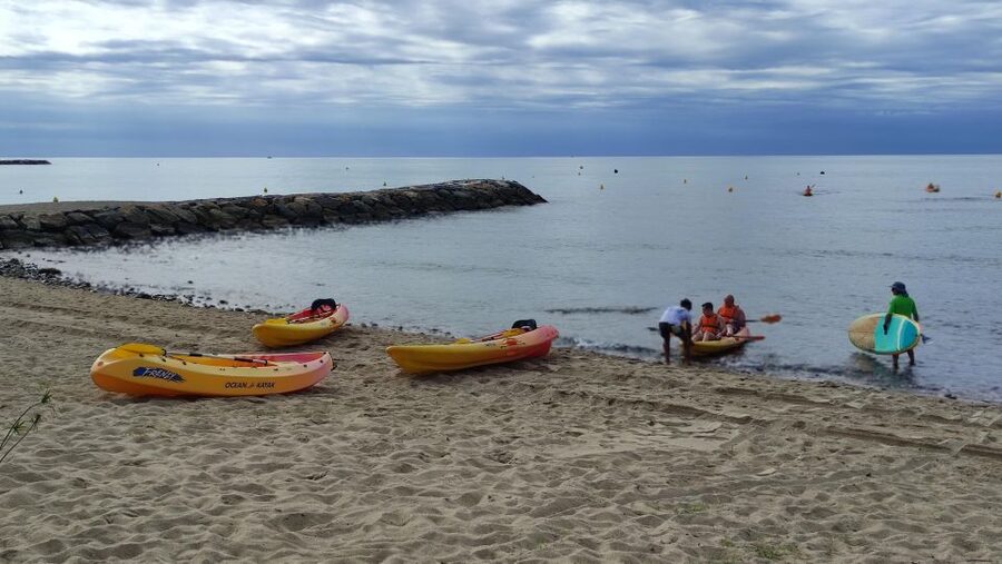 Salou: club kayak Cambrils with hotel pickup - A short paddle on the Cambrils coast