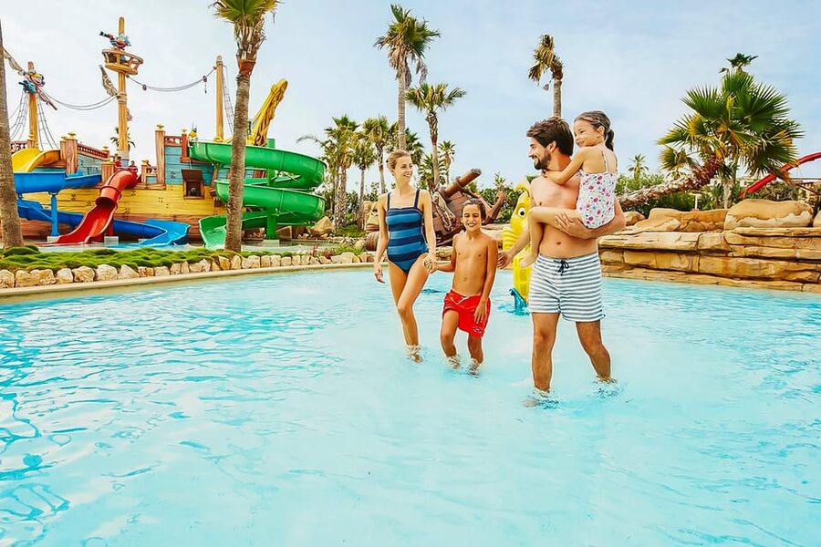 Salou: PortAventura Caribe Aquatic Park 1-Day Ticket - What your day looks like inside the gates