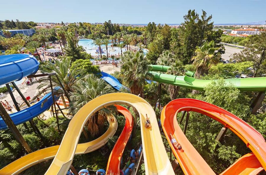 Salou: PortAventura Caribe Aquatic Park 1-Day Ticket - Family facilities and the pirate play areas