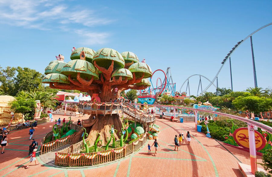 Salou: PortAventura Theme Park Entry Ticket - China and Far West: the main coaster territory
