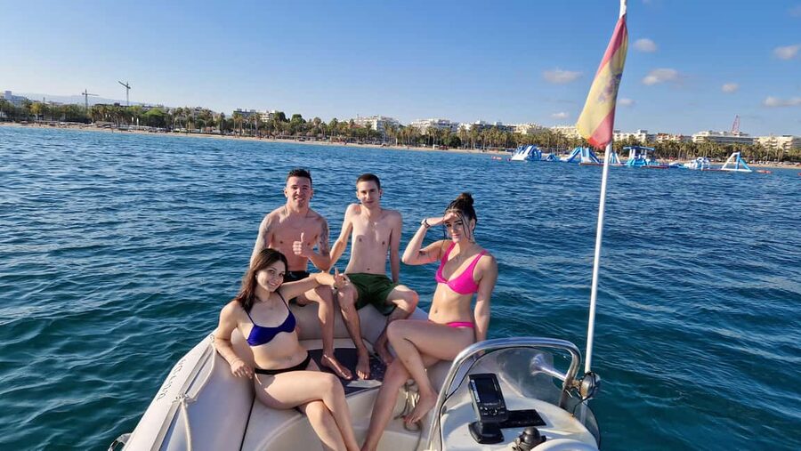 Salou: Private Zodiac Boat Trip Through the Coves of Salou - Swimming in the coves around Cap Salou